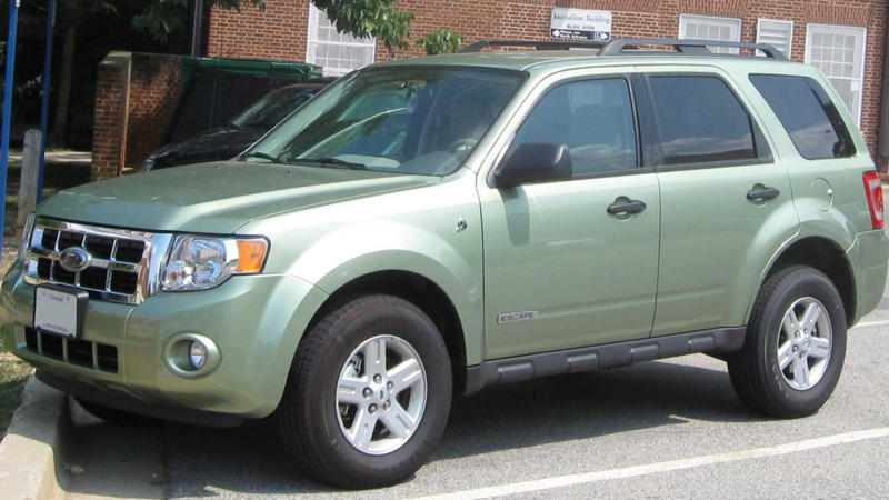1. Jeep Grand Cherokee 4xe, 2. Mitsubishi Outlander PHEV, 3. Lexus NX 350h, 4. Toyota Venza, 5. Hyundai Tucson Hybrid, 6. Ford Escape Hybrid, 7. Volvo XC60 Recharge, 8. Kia Sorento Hybrid, 9. Mazda CX-90 PHEV, 10. Honda CR-V Sport Touring Hybrid, 1. Toyota RAV4 Hybrid, 2. Hyundai Santa Fe Hybrid, 3. Kia Sportage Hybrid, 4. Ford Explorer Hybrid, 5. Toyota Corolla Cross Hybrid, 6. Subaru Crosstrek Hybrid, 7. Lexus RX 500h, 8. Toyota Highlander Hybrid, 9. BMW X5 xDrive50e, 10. Hyundai Kona Hybrid