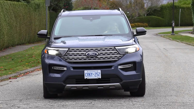 1. Jeep Grand Cherokee 4xe, 2. Mitsubishi Outlander PHEV, 3. Lexus NX 350h, 4. Toyota Venza, 5. Hyundai Tucson Hybrid, 6. Ford Escape Hybrid, 7. Volvo XC60 Recharge, 8. Kia Sorento Hybrid, 9. Mazda CX-90 PHEV, 10. Honda CR-V Sport Touring Hybrid, 1. Toyota RAV4 Hybrid, 2. Hyundai Santa Fe Hybrid, 3. Kia Sportage Hybrid, 4. Ford Explorer Hybrid, 5. Toyota Corolla Cross Hybrid, 6. Subaru Crosstrek Hybrid, 7. Lexus RX 500h, 8. Toyota Highlander Hybrid, 9. BMW X5 xDrive50e, 10. Hyundai Kona Hybrid