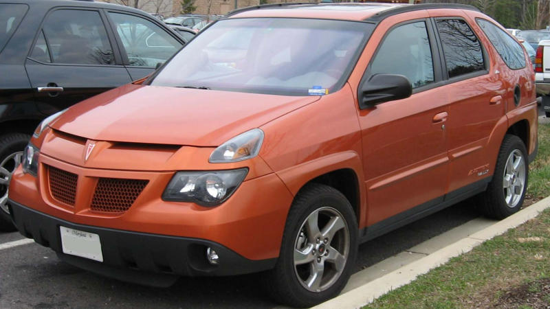 2. The Pontiac Aztek Will Redefine SUV Design 1. Hydrogen Cars Will Replace Gasoline, 2. The Pontiac Aztek Will Redefine SUV Design, 3. The U.S. Would Lead The EV Market By 2020, 4. Diesel Will Dominate American Highways, 5. Microcars Would Take Over Urban America, 6. Flying Cars Will Be Mainstream By The 2020s, 7. Nobody Will Want Electric Pickups, 8. Google Will Have Fully Autonomous Cars By 2020, 9. Car-Sharing Would Eclipse Ownership, 10. Tesla Would Go Bankrupt By 2018, 1. The Ford Mustang Would Become A Cultural Icon, 2. Toyota’s Bet On Hybrids Would Pay Off, 3. SUVs Would Overtake Sedans In Popularity, 4. Revival Of Off-Road Enthusiasm, 5. EV Range Anxiety Would Fade With Time, 6. Porsche Could Build An Electric Car Without Sacrificing Performance, 7. Car Subscription Models Would Struggle To Scale, 8. Americans Would Warm To Korean Cars, 9. Legacy Carmakers Would Struggle Against EV Startups, 10. Long-Term Success For The Corolla
