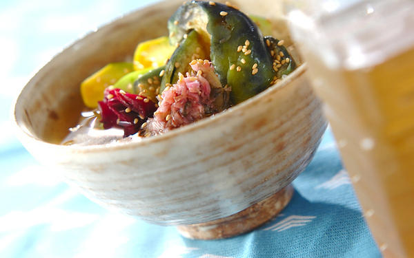 お漬物の冷茶漬け, 梅昆布の冷茶漬け, チリメン山椒の冷茶漬け, 混ぜ野菜の冷茶漬け, ウナギの冷茶漬け