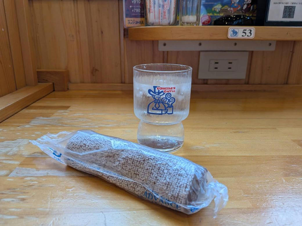 香港でしか飲めなかったコメダの謎ドリンク, 組み合わせは1000通り以上、自分好みのジェリコが楽しめる, 迷ったらオススメの組み合わせで注文, 店内はコメダ珈琲店ほどの「くつろぎ」はない, ジェリコでテイクアウト需要を開拓？, 付加価値をつけ、高単価を狙える業態だ
