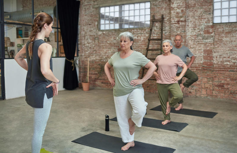 Ages 18-39: 43 seconds, Ages 40-49: 40 seconds, Ages 50-59: 37 seconds, Ages 60-69: 30 seconds, Ages 70-79: 18 seconds. 80+: 5 seconds