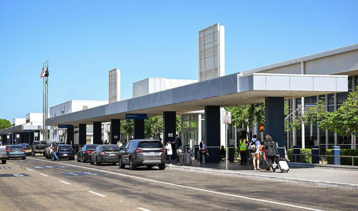 Where can I fly direct from Fresno airport in 2025? , Where can I fly from Fresno for less than 0?, What are round-trip flights out of Fresno airport?, What are baggage fees for American Airlines? Southwest?, How expensive is parking at Fresno airport?, What are food and drink prices at Fresno airport?, How much does it cost to take Uber ride to airport?
