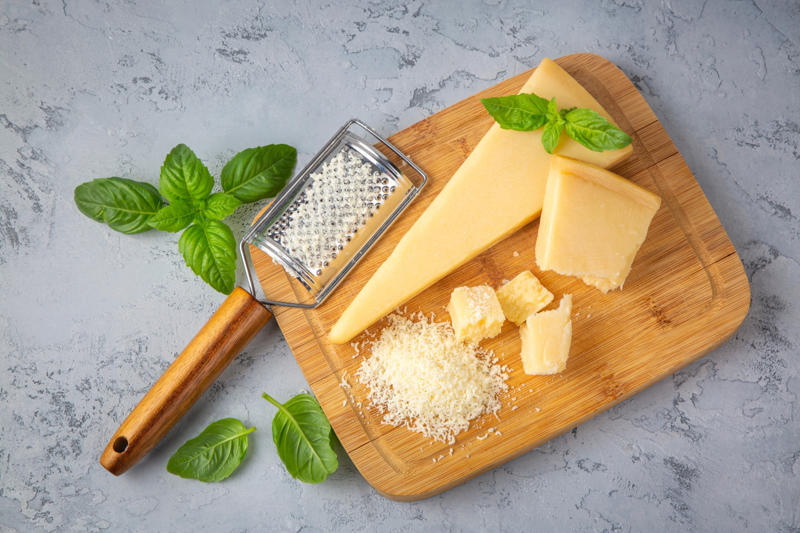 These are the most common counterfeit foods Olive oil, Truffles, Fruit juice, Cinnamon, Black pepper, Balsamic vinegar, Parmesan cheese, Scallops