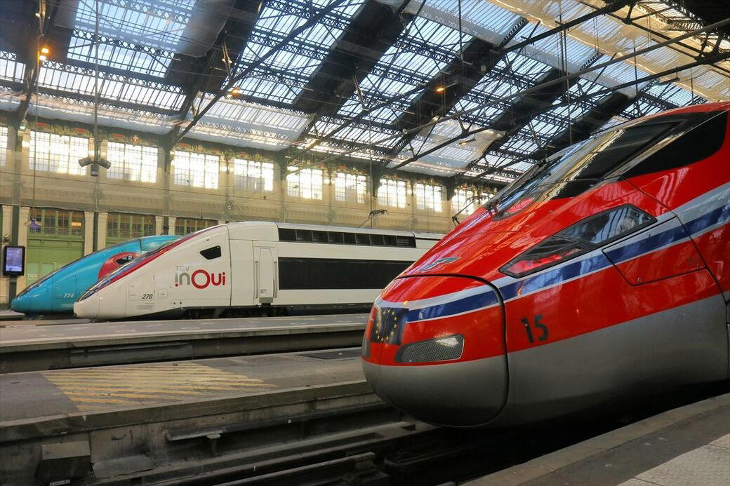 イタリアの鉄道がなぜ英仏間に？, 外国の鉄道に「殴り込み」をかける理由, 「前時代的」イタリア鉄道に競争の波, 攻防乗り越え「攻める側」に, 「国営航空」の二の舞は避けたい？