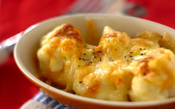 カリフラワーのチーズ焼き, ゆで卵のチーズ焼き, チキンのトマトチーズ焼き, ネギののりチーズ焼き, 豆腐のみそチーズ焼き, ナスのおかかチーズ焼き, 鶏ささみのチーズ焼き, ズッキーニのみそチーズ焼き, しいたけのチーズ焼き