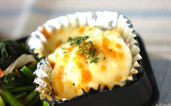カリフラワーのチーズ焼き, ゆで卵のチーズ焼き, チキンのトマトチーズ焼き, ネギののりチーズ焼き, 豆腐のみそチーズ焼き, ナスのおかかチーズ焼き, 鶏ささみのチーズ焼き, ズッキーニのみそチーズ焼き, しいたけのチーズ焼き