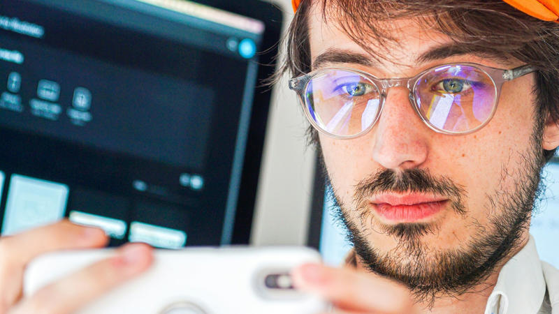 1. Game Designer 1. Game Designer, 2. Financial Trader, 3. Game Programmer, 4. Project Manager, 5. UI/UX Designer, 6. Game Animator, 7. QA Tester, 8. Game Journalist, 9. Content Creator, 10. Game Writer, 11. Gaming Marketing Executive, 12. Professional Gamer, 13. Tech Support Specialist, 14. Audio Engineer, 15. Airline Pilot, 16. Teacher, 17. Criminal Investigator, 18. Software Developer, 19. Cybersecurity Expert, 20. Data Analyst