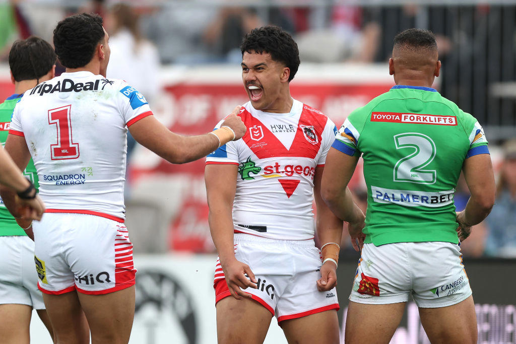 WHO IS THE LONG-TERM HALFBACK?, IS SHANE FLANAGAN'S JOB AS COACH SAFE?, WILL THE CLUB RE-SIGN ANYONE FOR 2027?, HOW DO THE DRAGONS RE-SHAPE THEIR FORWARD PACK?, CAN DANIEL ANDERSON STOP HISTORY REPEATING ITSELF?