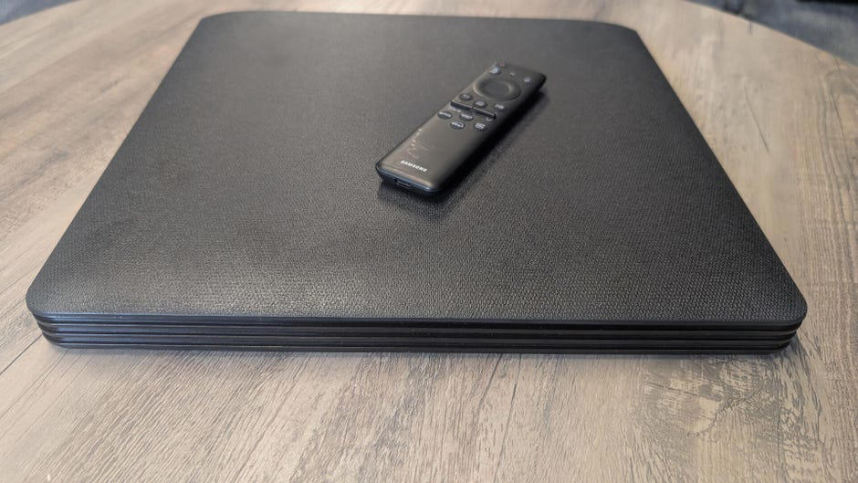  Samsung S95F OLED TV sizes, series comparison ,  Matte finishes and a connection box,  Quantum Dots of Solace , High-end OLED comparison: LG G5 vs. Samsung S95F
