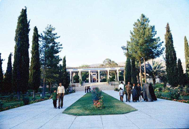 From 1941 to 1979, Iran was ruled by King Mohammad Reza Pahlavi, the Shah., Reza Shah attempted to make religious observance subservient to the state., Women were also encouraged to attend school and receive an education., By January 16, 1979, Reza Shah fled Iran during the Iranian Revolution.