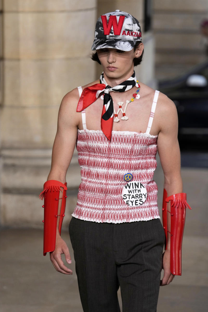 Paris Fashion S/S 26 Walter van Beirendonck Paris Fashion S/S 26 Comme des Garcons, Paris Fashion S/S 26 Dior, Paris Fashion S/S 26 Junya Watanabe, Paris Fashion S/S 26 Yohji Yamamoto, Paris Fashion S/S 26 Issey Miyake, APTOPIX Paris Fashion S/S 26 Junya Watanabe, Paris Fashion S/S 26 Saint Laurent, Paris Fashion S/S 26 Walter van Beirendonck, Paris Fashion S/S 26 Louis Vuitton