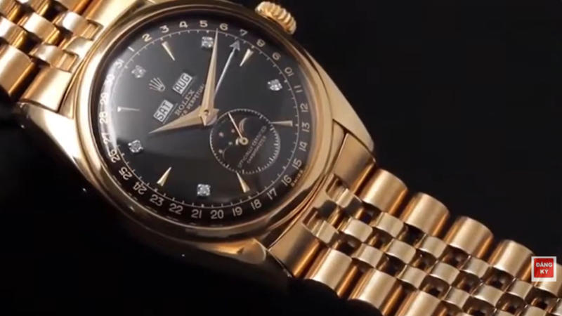 1. Graff Diamonds Hallucination:  Million, 2. Graff Diamonds The Fascination:  Million, 3. Breguet Grande Complication Marie Antoinette:  Million, 4. Jaeger-LeCoultre Joaillerie 101 Manchette:  Million, 5. Patek Philippe Henry Graves Supercomplication: .98 Million, 6. Jacob &amp; Co. Billionaire Watch:  Million, 7. Rolex Paul Newman Daytona Ref. 6239: .75 Million, 8. Patek Philippe Prince Mohammed Tewfik A. Toussoun Pink Gold Ref. 1518: .57 Million, 9. Vacheron Constantin 57260:  Million, 10. Patek Philippe Two-Crown Worldtime Ref. 2523 Eurasia Dial: .7 Million, 11. Patek Philippe White Gold Calibre 89: .9 Million, 12. Patek Philippe Titanium Ref. 5208T-010: .22 Million, 13. Rolex Daytona Unicorn Ref. 6265: .93 Million, 14. Patek Philippe Gold Chronograph Ref. 1527: .7 Million, 15. Philippe Dufour Grande Et Petite Sonnerie No.1: .21 Million, 16. Audemars Piguet Royal Oak Concept Black Panther Ref. 26620IO: .2 million, 17. Rolex Emperor Bảo Đại Ref. 6062: .06 Million, 18. Hublot Big Bang Diamond:  Million, 20. Louis Moinet Meteoris Collection: .6 Million (Full Set)