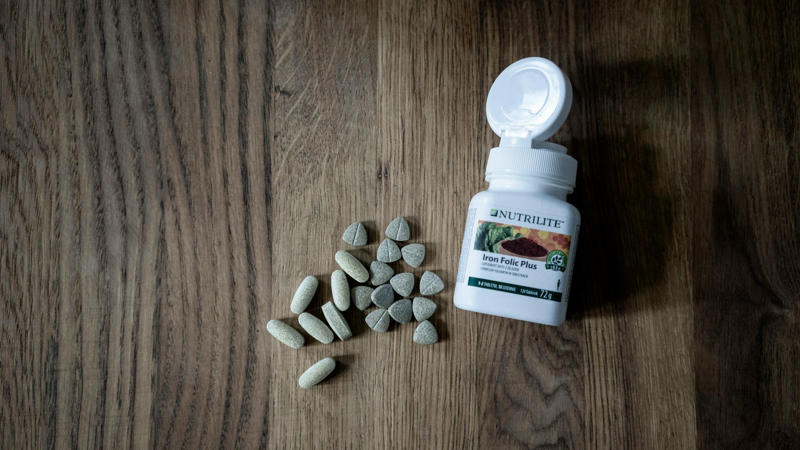 6. Iron 1. Vitamin E, 2. Multivitamins, 3. Vitamin C, 4. Beta-Carotene, 5. Fat Burners, 8. Testosterone Boosters, 9. Calcium, 10. Coenzyme Q10, 1. Omega-3 Fatty Acids, 2. Fiber, 3. Creatine, 4. Vitamin D, 5. Vitamin B12, 7. Vitamin K, 8. Folic Acid, 9. Magnesium, 10. Collagen