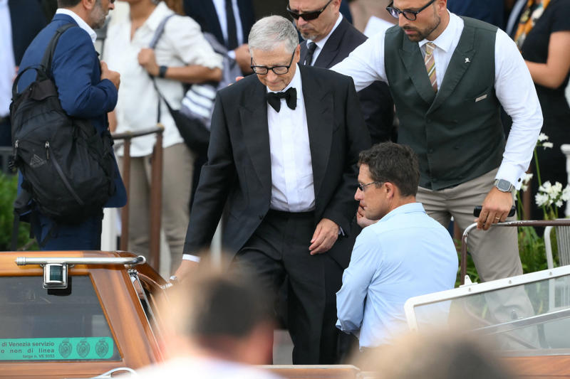 Key Points, Sánchez Bezos posted BTS look from her wedding day, Sánchez Bezos thanks Dolce &amp; Gabbana, The Bezos's step out after the wedding, Sánchez shows off rings, bracelet, How much did Lauren Sánchez pay for her wedding dress?, Sánchez reaches out to Katy Perry amid Orlando Bloom split, Anna Wintour helped Sánchez pick out a wedding gown, Bezos and Sánchez have reportedly signed a prenup, How much will the wedding cost?, When did Bezos and Sánchez get engaged?, Bezos’s gift to Sánchez revealed, Lauren Sánchez's net worth revealed, Jeff Bezos mannequin floats down canal ahead of wedding, President Trump received a wedding invite, Media frenzy continues, A look at who attended the wedding, Best and worst looks revealed, First reaction to Sánchez's wedding dress, Security remains on patrol in Venice, First look at Sánchez's wedding dress, Sánchez changes Instagram name, scrubs account, Controversy over wedding continues to set social media ablaze, Bezos and Sánchez have tied the knot, Sánchez reaches out to Katy Perry amid Orlando Bloom split, Orlando Bloom seen enjoying evening after Katy Perry split, Brooks Nader joins in the party, Onlookers react to Sánchez's demure morning look, Kendall and Kylie Jenner emerge, General wedding attire round up, Kylie Jenner shows off outfit on Instagram, Singer Ellie Goulding joins the party, Orlando Bloom looks sharp, Khloe Kardashian celebrates 41st birthday, Island hosting Friday night's celebration 'to remain open to public', Leonardo DiCaprio continues to hide behind ball cap, Khloe Kardashian opts for a light pink feathered ensemble, Kim Kardashian dons all-black, Kylie Jenner wears ... white?, Kris Jenner and Corey Gamble, Usher and Tom Brady cruise the canals in style, Ivanka Trump gives 'Wicked' vibes, Karlie Kloss seen boarding water taxi, Jewel arrives for the wedding, Oprah Winfrey and Gayle King depart for wedding, Bill Gates leaves Venice hotel, Designers Dolce &amp; Gabbana are in Venice, Bezos's adoptive father spotted, Bezos flanked by security en route to wedding, Bezos emerges from Aman Hotel, Kylie Jenner shares BTS from Thursday night, Onlookers continue to rage against wedding, Sánchez flashes two huge diamonds, Pregnant Karlie Kloss joined by husband Joshua Kushner, Sydney Sweeney joins in the celebrations, Latest wedding venue details revealed, Protests continue in Venice, Lauren Sánchez's net worth revealed, Lauren Sánchez spotted on the morning of her wedding, Kardashians post BTS photos from Thursday, Bill Gates seen with partner Paula Hurd, Blue skies after wild storm, Usher and wife pose for photos ahead of ceremony, Venice wedding day weather report, Orlando Bloom prepares for the ceremony, Best and worst looks roundup, Bezos and Sánchez may already be married, All the celebrities set to attend the wedding, Bezos’s gift to Sánchez revealed, Bezos's lookalike steals the show, Thunderstorm puts swift end to wedding party, When did Bezos and Sánchez get engaged?, Thursday's top-secret bash was 'no phone zone', Bezos and Sánchez show affection in Venice, Ivanka Trump is 'ready to celebrate', Sánchez's dress draws strong opinions, How many water taxis are being used?, How much will the wedding cost?, Kris Jenner and boyfriend Corey Gamble are all smiles, Bezos's gift to Sánchez revealed, Onlookers react to Bezos-Sánchez wedding, Bezos and Sánchez have reportedly signed a prenup, More Venice arrivals, Bezos and Sánchez 'sent guests mood boards', Bezos and Sánchez are keeping details closely guarded, Best and worst looks roundup, Oprah waves to the crowd, Bezos and Sánchez may already be married, A closer look at Lauren Sánchez's dress, Kylie and Kendall Jenner arrive, More royal arrivals in Venice, Leonardo DiCaprio arrives clad in baseball cap, Kim, Khloe, and Kris on the canal, DJ Kygo to perform at wedding, Gayle King, Bill Gates arrive in Venice, Bezos and Sánchez acknowledge his lookalike, Tom Brady boards water taxi, Bezos and Sánchez turn heads leaving luxury hotel, Orlando Bloom spotted with mystery woman, Venice mayor defends luxe nuptials