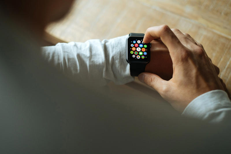 Use Your iPhone’s Security Features, Keep It Cool (or Warm), Keep Vigilant in Public Places, Get Your Phone a Car Seat, Have an Apple Watch? Let It Help You