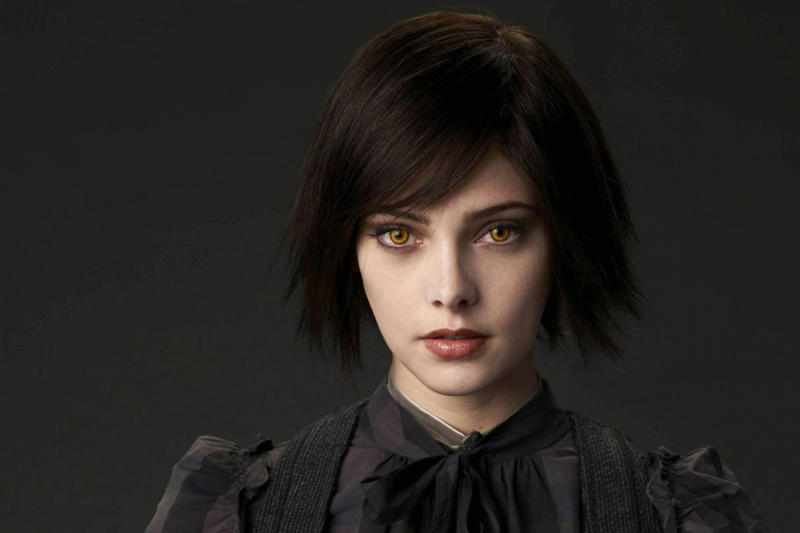 The franchise that rocked the naughties, Kristen Stewart, Recently married, Taylor Lautner, Taylor Lautner: nice to look at, Kristen Stewart: here to stay in Hollywood, Taylor Lautner: a fading wolf, One star for Lautner, Robert Pattinson, Robert Pattinson: a man of many roles and faces, Robert Pattinson: circling the Oscar nomination, The Batman, Ashley Greene, Ashley Greene: bad luck in roles, Kellan Lutz, Kellan Lutz: a fading star, MacKenzie Foy, MacKenzie Foy: destined for great things, Rami Malek, Rami Malek: a superstar, Anna Kendrick, Anna Kendrick: a musical and comedy talent, Peter Facinelli, Peter Facinelli: going from strength to strength... professionally, Billy Burke, Billy Burke: the actor who rode the wave, Elizabeth Reaser, Elizabeth Reaser: a Netflix staple, Nikki Reed, Nikki Reed: the successful quiet life, Jackson Rathbone