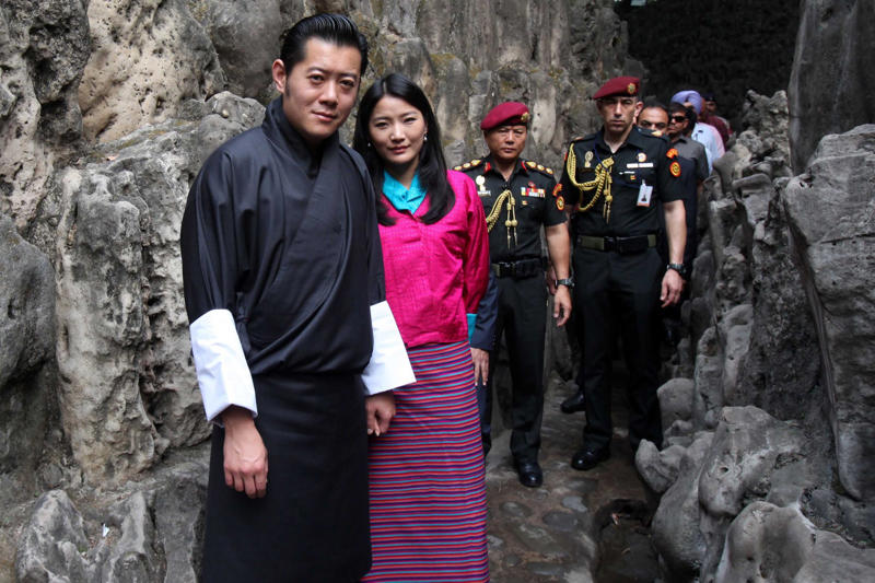 Young and glamorous royals, Parents of three young children, Sonam Yangden Wangchuck, Family photos, Jigme Ugyen Wangchuck, The eldest: Jigme Namgyel Wangchuck, The Himalayan Kate Middleton, The Kingdom of Bhutan, The 'Dark Southland', Happy country, No mass tourism in Bhutan, The Wangchuck dynasty, A new democracy, King Jigme Khesar: crowning ceremony, The second youngest king in the world, Three days of festivities, Jigme Khesar: Prince Charming, The Dragon King gets engaged, Jetsun Pema, The king takes his own photos, The wedding day, Wedding of the King and Queen of Bhutan, Very different from William and Kate's wedding, True love, Why are they called Dragon King and Queen?, William and Kate visit Bhutan, Two glamorous royals from East and West, "The People's King", The little Crown Prince of Bhutan, The Dragon King and his son, The future Japanese Emperor and Bhutanese King