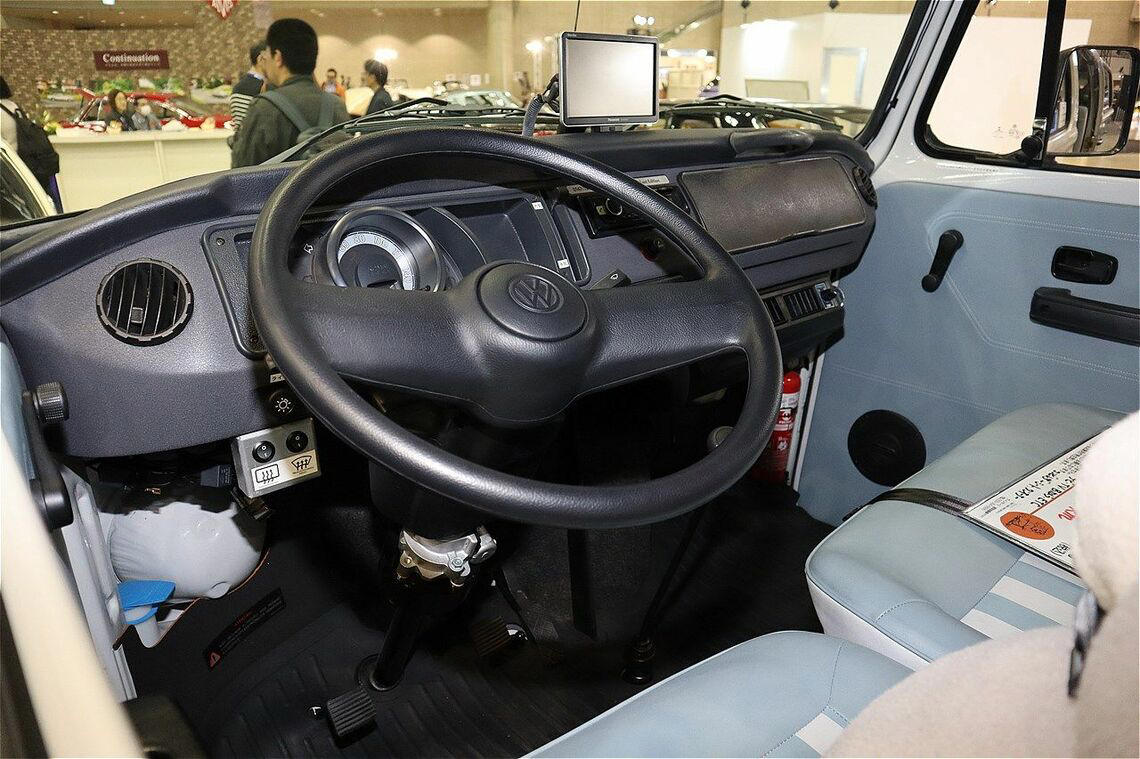 2013年まで製造されていたタイプ2, 1200台限定、希少な最終モデル, 現在の販売価格は780万円, 電動化されたワーゲンバス日本導入へ