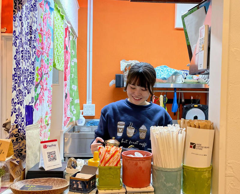 タワマン集まる勝どきは埋立地, 地元のクリーニング店主が語るタワマン, 立ち退き料で2億円を提示された人も, 築60年の家をリノーベーション, タワマン増殖で失われた日当たり, 再開発現場を歩いてみると