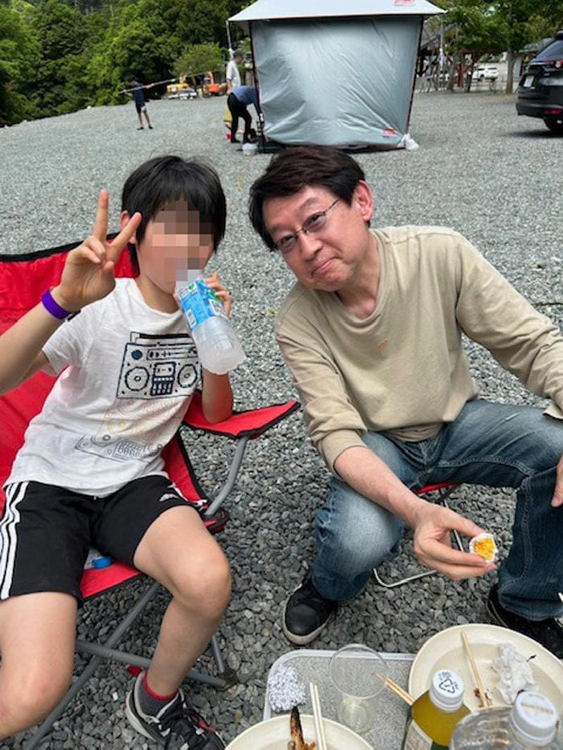 “学歴至上主義”の父のもとで育った, 高校で心が折れ「人生を投げ出した」, 「人事部への異動」が転機に, 婚活パーティーで妻と出会う