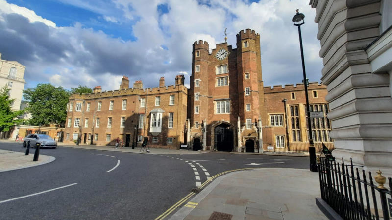 Palaces, Cottages, And Everything Between, Buckingham Palace, Windsor Castle, Palace Of Holyroodhouse, Hillsborough Castle, Clarence House, St James’s Palace, Bagshot Park, Wren House, Balmoral Castle, Highgrove House, Birkhall, Llwynywermod, Dumfries House, Tamarisk House, Eltham Palace, Hampton Court Palace, Kew Palace, Richmond Palace, Greenwich Palace (Palace Of Placentia), Nonsuch Palace, Whitehall Palace, Frogmore House, Royal Lodge, Thatched House Lodge, Marlborough House, Lancaster House, York House, Ivy Cottage, Nottingham Cottage, Fort Belvedere, Craigowan Lodge, Osborne House, Carisbrooke Castle, Ravenscourt Park House, Audley End House, Tower Of London, Gloucester House, Anmer Hall, Gatcombe Park, 145 Piccadilly, Bentley Priory