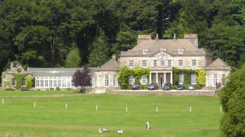 Palaces, Cottages, And Everything Between, Buckingham Palace, Windsor Castle, Palace Of Holyroodhouse, Hillsborough Castle, Clarence House, St James’s Palace, Bagshot Park, Wren House, Balmoral Castle, Highgrove House, Birkhall, Llwynywermod, Dumfries House, Tamarisk House, Eltham Palace, Hampton Court Palace, Kew Palace, Richmond Palace, Greenwich Palace (Palace Of Placentia), Nonsuch Palace, Whitehall Palace, Frogmore House, Royal Lodge, Thatched House Lodge, Marlborough House, Lancaster House, York House, Ivy Cottage, Nottingham Cottage, Fort Belvedere, Craigowan Lodge, Osborne House, Carisbrooke Castle, Ravenscourt Park House, Audley End House, Tower Of London, Gloucester House, Anmer Hall, Gatcombe Park, 145 Piccadilly, Bentley Priory