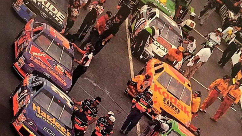 4. 1995 MBNA 500 (Dover) – 161.922 mph 15. 1969 Talladega 500 – 153.778 mph, 14. 1997 Winston 500 (Talladega) – 154.597 mph, 13. 1984 Firecracker 400 (Daytona) – 155.558 mph, 12. 1997 Pepsi 400 (Michigan) – 155.913 mph, 11. 2006 Golden Corral 500 (Atlanta) – 156.622 mph, 10. 2019 Folds of Honor QuikTrip 500 (Atlanta) – 158.260 mph, 9. 1999 Dura Lube 500 (Phoenix) – 158.558 mph, 8. 2000 Dura Lube 300 (New Hampshire) – 159.903 mph, 7. 1997 Miller 400 (Michigan) – 160.655 mph, 6. 1999 Kmart 400 (Michigan) – 161.001 mph, 5. 1995 UAW-GM Teamwork 500 (Pocono) – 161.602 mph, 4. 1995 MBNA 500 (Dover) – 161.922 mph, 3. 1994 Michigan 400 – 166.212 mph, 2. 1997 AC Delco 400 (Rockingham) – 166.616 mph, 1. 2022 Quaker State 400 (Atlanta Motor Speedway) – 171.604 mph