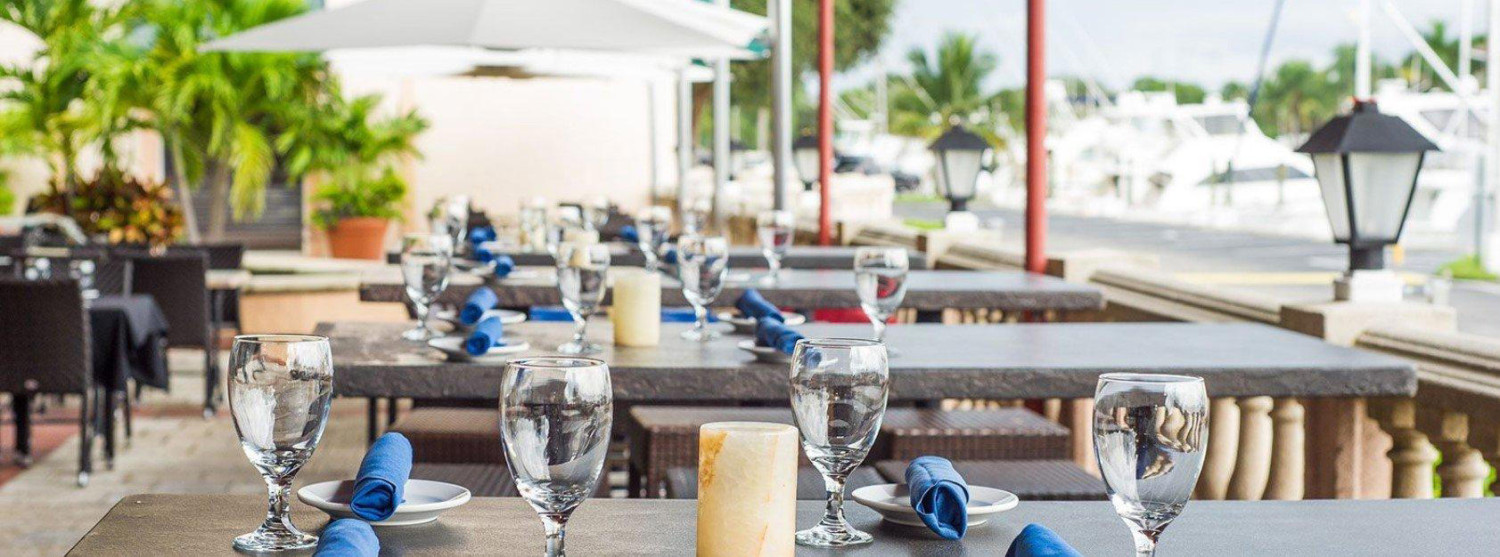 Waterfront restaurants in Palm Beach Gardens, The River House, FireFin Grill, Angry Moon Cafe, Seasons 52 – Palm Beach Gardens, The Waterway Café, North Palm Beach waterfront restaurants, The Catch Seafood and Sushi, Outclaws Seafood, Frigate’s Waterfront Bar &amp; Grill, Palm Beach Shores/Singer Island restaurants, Ona Coastal Cuisine, Islander Grill &amp; Tiki Bar at Palm Beach Shores Resort, The Buccaneer Waterfront Bar &amp; Grill, Sailfish Marina Resort, Riviera Beach, Rafiki Tiki Bar &amp; Grill