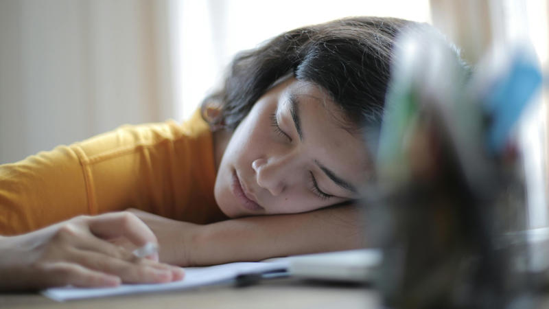 9. Use Naps as a Sleep Debt Recovery Tool 1. Boosts Cognitive Function, 2. Increases Creativity and Idea Generation, 3. Improves Mood and Reduces Irritability, 4. Recharges Physical Energy, 5. Supports Heart Health, 6. Reduces Burnout and Enhances Resilience, 7. Helps Manage Weight and Appetite, 8. Supports Immune Function, 9. Sharpens Reaction Time, 10. Improves Learning and Retention, 1. Keep Naps Under 30 Minutes, 2. Nap Earlier in the Day, 3. Create a Restful Nap Environment, 4. Set a Nap Time for Body Clock Consistency, 5. Pair Naps With Caffeine Strategically, 6. Avoid Napping Too Frequently, 7. Stick to the Same Spot, 8. Don’t Nap if You Struggle With Insomnia, 9. Use Naps as a Sleep Debt Recovery Tool, 10. Avoid Heavy Meals Before Napping