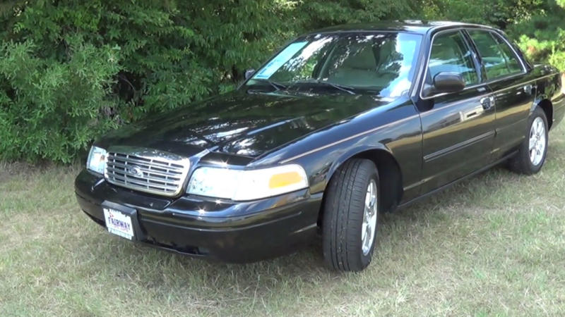 1. 2007 Chrysler Sebring, 2. 2010 Chevrolet Aveo, 3. 2014 Jeep Cherokee, 4. 2006 Ford Explorer, 5. 2012 Dodge Journey, 6. 2015 Chevrolet Suburban, 7. 2002 Pontiac Aztek, 8. 2013 Cadillac XTS, 9. 2005 Buick Rendezvous, 10. 2011 GMC Acadia, 1. 2020 Chevrolet Silverado 1500, 2. 2011 Ford Crown Victoria, 3. 2006 Chevrolet Impala SS, 4. 1996 Ford F-150, 5. 2015 Dodge Charger (V6), 6. 2004 Mercury Grand Marquis, 7. 2019 Lincoln Continental, 8. 2022 Chevrolet Tahoe, 9. 2008 Hummer H3, 10. 2003 Lincoln LS