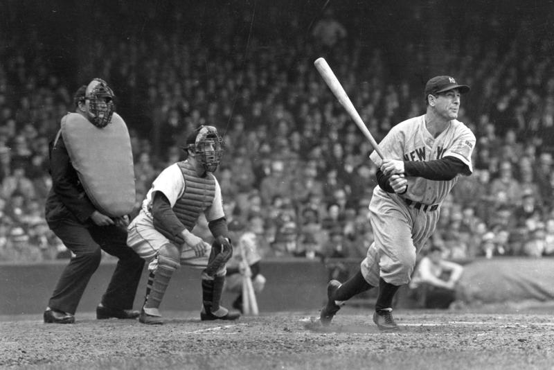 10. Willie Mays: 1,909, 9. Eddie Murray: 1,917, 8. Jimmie Foxx: 1,922, 7. Stan Musial: 1,951, 6. Babe Ruth: 1,983, 5. Lou Gehrig: 1,995, 4. Barry Bonds: 1,996, 3. Alex Rodriguez: 2,086, 2. Albert Pujols: 2,218, 1. Henry Aaron: 2,297
