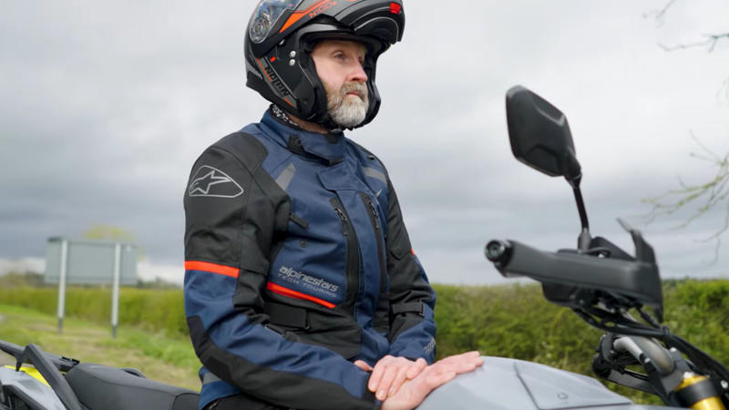 1. Dainese Super Speed 4, 2. Helite Airbag Turtle 2, 3. Alpinestars Andes v3 Drystar, 4. Icon Contra 2, 5. REV'IT! Eclipse 2, 6. Roland Sands Design Ronin, 7. Klim Badlands Pro A3, 8. Belstaff Trialmaster Pro Leather, 9. Knox Urbane Pro Mk2, 10. Firstgear Kathmandu, 11. BILT Techno 2.0, 12. Cortech GX Sport 4.0, 13. Merlin Chase, 14. Joe Rocket Atomic 5.0, 15. Spidi Warrior Tex, 16. Speed And Strength Soul Shaker, 17. BMW RallyePro, 18. REV'IT! Trench GTX, 19. Roland Sands Design Clash, 20. Fly Racing Street Flux Air