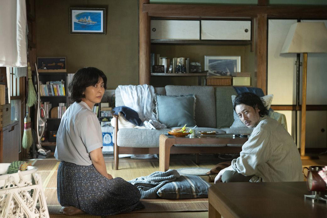 「面白くなければ、俳優じゃない」, 「数字の正解」に縛られたら、作品は面白くなくなる, 「稼ぐ場所」と「表現する場所」を分けた理由, 「これは映画でなければ語れない」と思った瞬間, 感情を見つめ、言葉にして、演技へと昇華する, 乾いた心が交差する、その静かな瞬間に希望を込めて, 余白を知り、質に向き合う―50歳を前に見えた働き方のかたち
