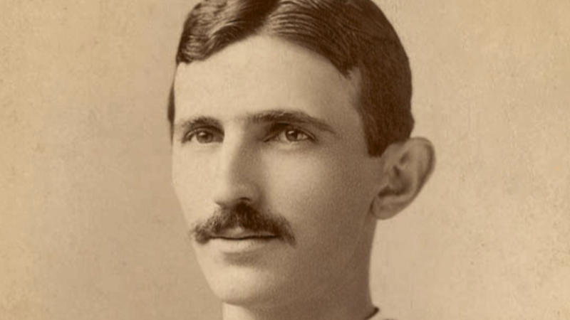 1. Nikola Tesla 1. Nikola Tesla, 2. Winston Churchill, 3. Ludwig Van Beethoven, 4. Jean-Jacques Rousseau, 5. Charles Dickens, 6. Pythagoras, 7. Honoré De Balzac, 8. Immanuel Kant, 9. Napoleon Bonaparte, 10. Howard Hughes, 11. Lord Byron, 12. Catherine The Great, 13. King Ludwig II, 14. Salvador Dalí, 15. Tsar Peter The Great, 16. Grigori Rasputin, 17. Benjamin Franklin, 18. Alfred Hitchcock, 19. Sigmund Freud, 20. Isaac Newton