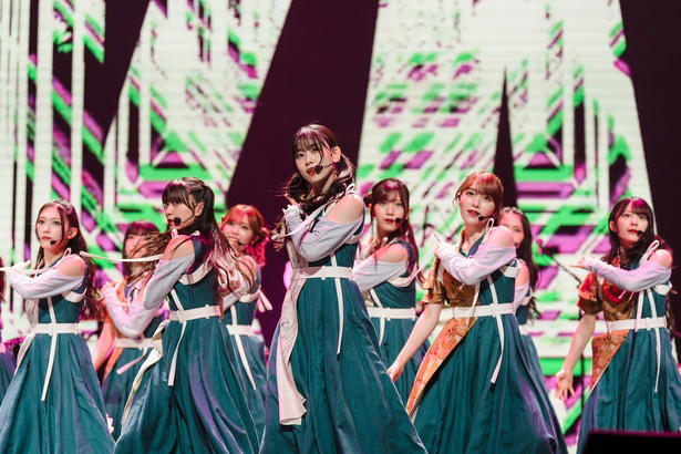 日本と世界をつなぐアイドルグループ, 「HUNTER×HUNTER」とのコラボMVの前でパフォーマンス, 松田里奈＆森田ひかるのかわいらしいステージングに釘付け, 東京ドーム＆京セラドーム大阪のドーム5days公演へ, 「J-POP SOUND CAPSULE @AX2025 ～Anisong World Matsuri Returns～」櫻坂46ステージ