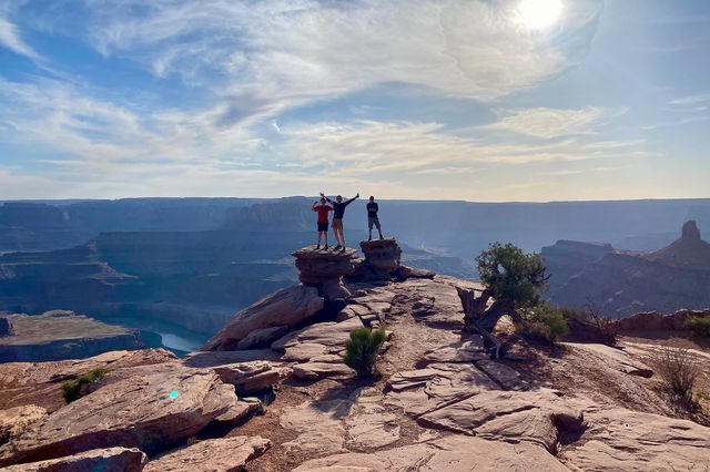 Don’t solely rely on Google Maps., Don’t drive your RV into the park unless necessary., Book private RV parks., Be prepared to make friends., Remember to turn on the propane tank before bed., Cook, but also seek out local, family-owned restaurants.