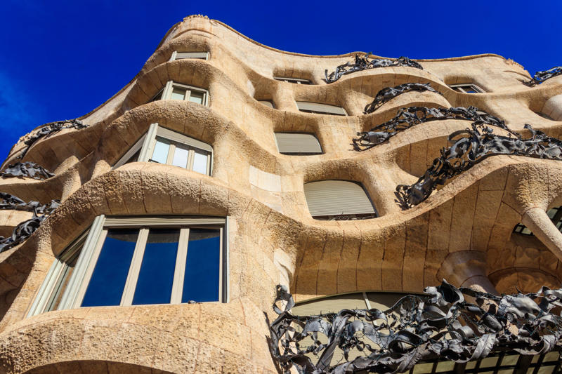 Where is Casa Milà?, History of Casa Milà, Architectural details of Casa Milà, Interior details of Casa Milà, Frequently asked questions, Why is Casa Milá nicknamed La Pedrera?, How is Casa Milà different from Casa Batlló?, Can you visit Casa Milà?