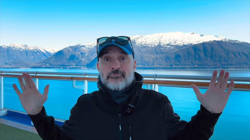 I live on a cruise ship — here’s how much I spend each month