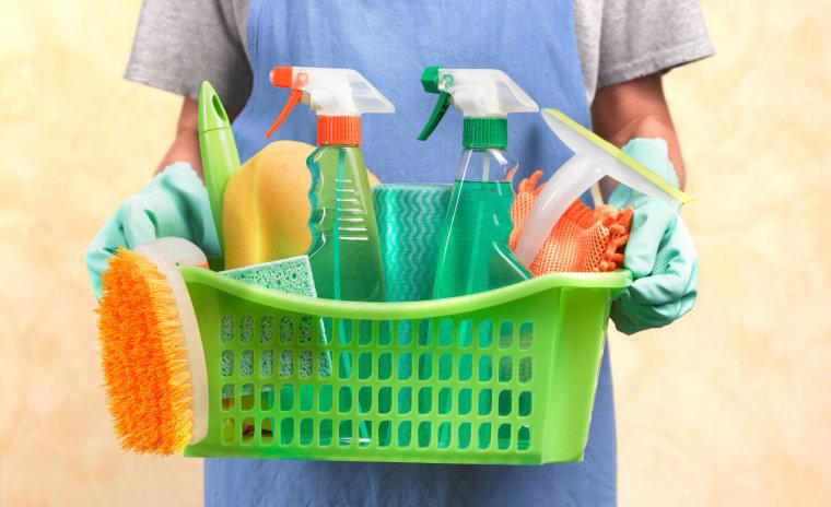 8) Preparation is key 1) Tackle the bathroom first, 2) Be realistic, 3) Reward yourself, 4) Make a list, 5) Turn the television off, 6) Use timers and take photos, 7) Change your mindset, 8) Preparation is key, 9) Just 10 minutes, 10) Sort your wardrobe, 11) Create a filing system, 12) Teach children to clear up after themselves, 13) Bulk delete emails, 14) Use the sandwich method