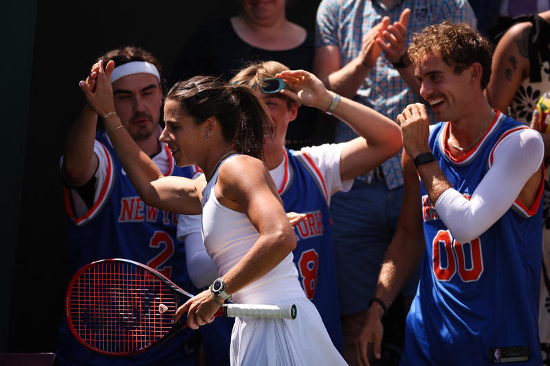 🚨 Headlines, ⚽️ Mexico 2, USA 1, ⚾️ MLB All-Stars: Rosters announced, 🇺🇸 Photos across America, 🌎 Photos around the world, 📊 By the numbers, 📺 Watchlist: Monday, July 7, 🏀 WNBA trivia, 🍿 Baker's Dozen: Top plays of the weekend