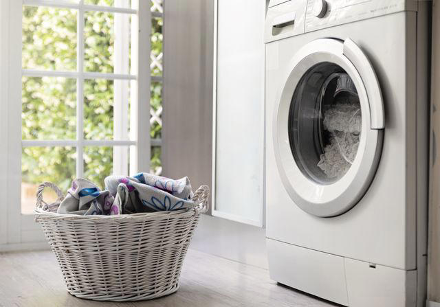 Clean as You Go, Mitigate Mess at the Door, Treat Hard Surfaces and Carpet Differently, Vacuum the Furniture, Wash What Your Pet Lays On