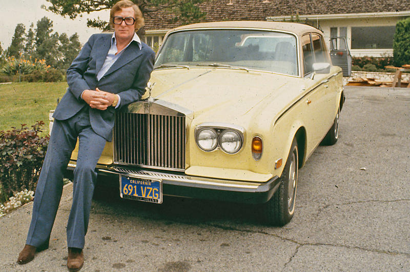 Famous people and nice cars have always had a close connection. Famous people and nice cars have always had a close connection., The Rolling Stones - 1935 Bentley 3½ Litre, John Lennon - Rolls-Royce Phantom V, The Beatles - Triumph Herald, Steve McQueen - Ferrari 250 GT Lusso, Mick Jagger - Aston Martin DB6, Twiggy – Mercedes-Benz 250 SL, Keith Moon, James Brown & Muhammad Ali – 1966 Cadillac DeVille Convertible, Tony Curtis - Alvis TE21, The Who – Volvo P1800, Clint Eastwood – Austin-Healey 100M, Elvis Presley – Ford Thunderbird, Marvin Gaye – Rolls-Royce Phantom V, Led Zeppelin – Jaguar S-Type, Roger Moore – Volvo P1800, Roy Orbison – Rolls-Royce Phantom V, The Beatles – 1964 Ford Galaxie, John Lennon – Austin Maxi, Rod Stewart – Lamborghini Miura P400, Alice Cooper & Keith Moon - Rolls-Royces, Steve McQueen - Ferrari 275 GTS Convertible, Richard Burton – 1961 Rolls-Royce Silver Cloud II Drophead Coupé, Dean Martin – Jaguar E-Type, John Lennon – Radford Mini de Ville, Richard Burton & Elizabeth Taylor –Rolls-Royce Silver Wraith, Elvis Presley – BMW 507, Paul McCartney – Mini Cooper S De Ville, Johnny Hallyday – Triumph TR3, The Jackson Five & Diana Ross – Jaguar E-Type, John Lennon – Mercedes-Benz 600 Pullman, Michael Caine - Rolls-Royce Silver Shadow