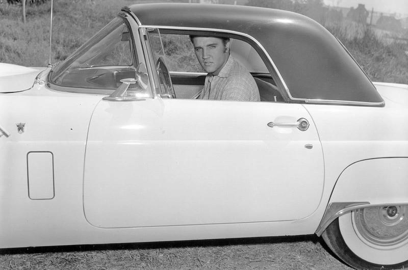 Elvis Presley – Ford Thunderbird Famous people and nice cars have always had a close connection., The Rolling Stones - 1935 Bentley 3½ Litre, John Lennon - Rolls-Royce Phantom V, The Beatles - Triumph Herald, Steve McQueen - Ferrari 250 GT Lusso, Mick Jagger - Aston Martin DB6, Twiggy – Mercedes-Benz 250 SL, Keith Moon, James Brown & Muhammad Ali – 1966 Cadillac DeVille Convertible, Tony Curtis - Alvis TE21, The Who – Volvo P1800, Clint Eastwood – Austin-Healey 100M, Elvis Presley – Ford Thunderbird, Marvin Gaye – Rolls-Royce Phantom V, Led Zeppelin – Jaguar S-Type, Roger Moore – Volvo P1800, Roy Orbison – Rolls-Royce Phantom V, The Beatles – 1964 Ford Galaxie, John Lennon – Austin Maxi, Rod Stewart – Lamborghini Miura P400, Alice Cooper & Keith Moon - Rolls-Royces, Steve McQueen - Ferrari 275 GTS Convertible, Richard Burton – 1961 Rolls-Royce Silver Cloud II Drophead Coupé, Dean Martin – Jaguar E-Type, John Lennon – Radford Mini de Ville, Richard Burton & Elizabeth Taylor –Rolls-Royce Silver Wraith, Elvis Presley – BMW 507, Paul McCartney – Mini Cooper S De Ville, Johnny Hallyday – Triumph TR3, The Jackson Five & Diana Ross – Jaguar E-Type, John Lennon – Mercedes-Benz 600 Pullman, Michael Caine - Rolls-Royce Silver Shadow
