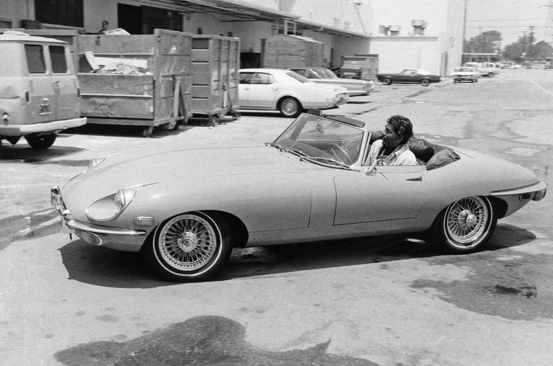 Dean Martin – Jaguar E-Type Famous people and nice cars have always had a close connection., The Rolling Stones - 1935 Bentley 3½ Litre, John Lennon - Rolls-Royce Phantom V, The Beatles - Triumph Herald, Steve McQueen - Ferrari 250 GT Lusso, Mick Jagger - Aston Martin DB6, Twiggy – Mercedes-Benz 250 SL, Keith Moon, James Brown & Muhammad Ali – 1966 Cadillac DeVille Convertible, Tony Curtis - Alvis TE21, The Who – Volvo P1800, Clint Eastwood – Austin-Healey 100M, Elvis Presley – Ford Thunderbird, Marvin Gaye – Rolls-Royce Phantom V, Led Zeppelin – Jaguar S-Type, Roger Moore – Volvo P1800, Roy Orbison – Rolls-Royce Phantom V, The Beatles – 1964 Ford Galaxie, John Lennon – Austin Maxi, Rod Stewart – Lamborghini Miura P400, Alice Cooper & Keith Moon - Rolls-Royces, Steve McQueen - Ferrari 275 GTS Convertible, Richard Burton – 1961 Rolls-Royce Silver Cloud II Drophead Coupé, Dean Martin – Jaguar E-Type, John Lennon – Radford Mini de Ville, Richard Burton & Elizabeth Taylor –Rolls-Royce Silver Wraith, Elvis Presley – BMW 507, Paul McCartney – Mini Cooper S De Ville, Johnny Hallyday – Triumph TR3, The Jackson Five & Diana Ross – Jaguar E-Type, John Lennon – Mercedes-Benz 600 Pullman, Michael Caine - Rolls-Royce Silver Shadow