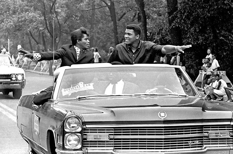 James Brown & Muhammad Ali – 1966 Cadillac DeVille Convertible Famous people and nice cars have always had a close connection., The Rolling Stones - 1935 Bentley 3½ Litre, John Lennon - Rolls-Royce Phantom V, The Beatles - Triumph Herald, Steve McQueen - Ferrari 250 GT Lusso, Mick Jagger - Aston Martin DB6, Twiggy – Mercedes-Benz 250 SL, Keith Moon, James Brown & Muhammad Ali – 1966 Cadillac DeVille Convertible, Tony Curtis - Alvis TE21, The Who – Volvo P1800, Clint Eastwood – Austin-Healey 100M, Elvis Presley – Ford Thunderbird, Marvin Gaye – Rolls-Royce Phantom V, Led Zeppelin – Jaguar S-Type, Roger Moore – Volvo P1800, Roy Orbison – Rolls-Royce Phantom V, The Beatles – 1964 Ford Galaxie, John Lennon – Austin Maxi, Rod Stewart – Lamborghini Miura P400, Alice Cooper & Keith Moon - Rolls-Royces, Steve McQueen - Ferrari 275 GTS Convertible, Richard Burton – 1961 Rolls-Royce Silver Cloud II Drophead Coupé, Dean Martin – Jaguar E-Type, John Lennon – Radford Mini de Ville, Richard Burton & Elizabeth Taylor –Rolls-Royce Silver Wraith, Elvis Presley – BMW 507, Paul McCartney – Mini Cooper S De Ville, Johnny Hallyday – Triumph TR3, The Jackson Five & Diana Ross – Jaguar E-Type, John Lennon – Mercedes-Benz 600 Pullman, Michael Caine - Rolls-Royce Silver Shadow