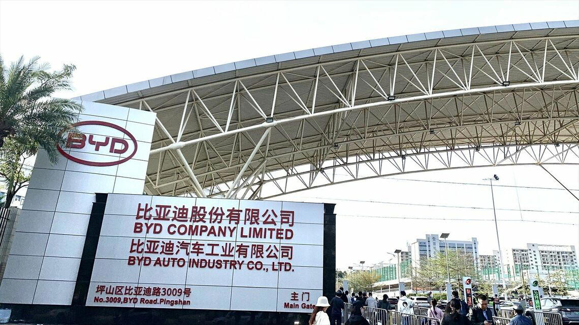 1台当たりの純利益はトヨタやテスラの1/4, 有利子負債は少なく、研究開発費も前倒し, 中国経済全体が低迷している中で, 長城汽車会長が出した警告の意味