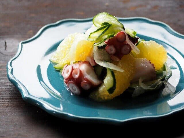 色白胡瓜の梅酢和え, 豚肉とたたききゅうりの炒め物, ホタテのカルパッチョきゅうりのソース, きゅうりとスモークサーモンの一口ポテトサラダ, 材料（12個分くらい）, きゅうりの大葉キムチ和え, ごま香る無限きゅうり, 材料（500mlの保存容器1個分）, きゅうりの生姜和え, タコときゅうりの柑橘マリネ, きゅうりとツナの旨塩昆布サラダ, にんにく蛇腹きゅうり, きゅうりの塩麹一本漬け