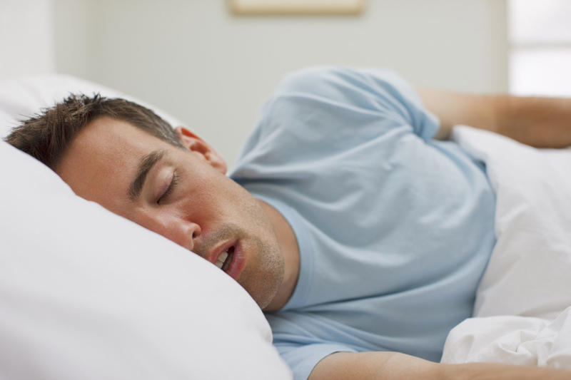 How to outrun jet lag, Adjust your sleep schedule before traveling, Eat healthy meals according to the local schedule, Stay awake... or go to sleep!, Use temperature to stay awake/go to sleep, Best practices during the flight, Try relaxation techniques, Melatonin..., Grounding?
