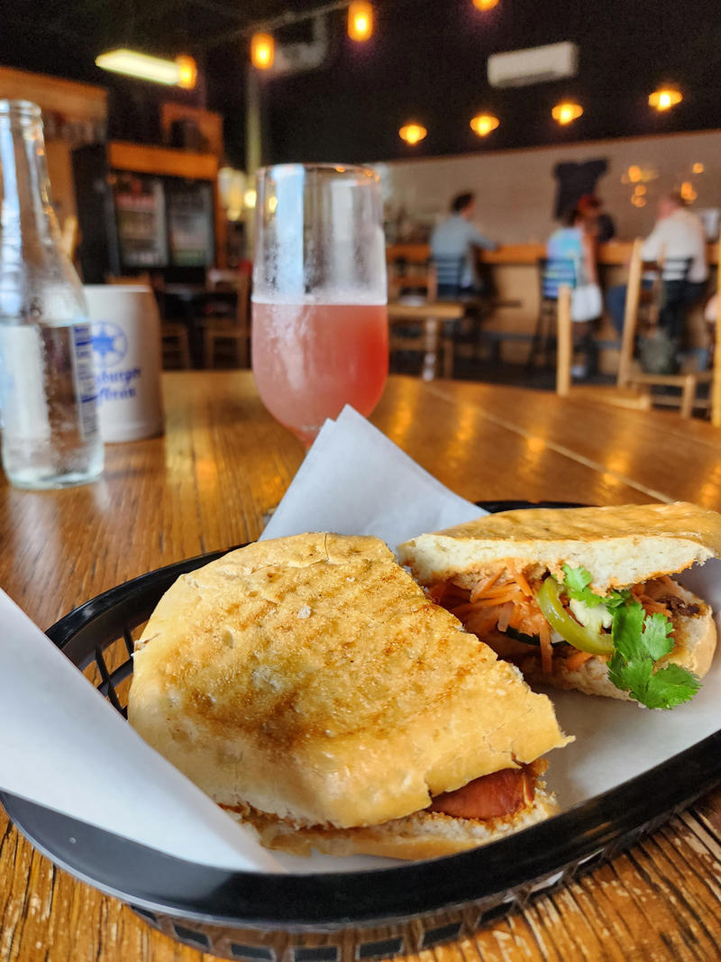 Best Overall Louisville-Area Breweries, Best Breweries for Food, Best Breweries for Beer Selection, Best Louisville-Area Beers, Best Breweries for Overall Atmosphere, Best Breweries for Outdoor Seating, What is considered the Louisville area?, How do you define a local brewery?, What was your method for ranking these breweries?, What were you looking for in rating beers and breweries?, Louisville craft breweries to visit, Other Louisville-area breweries I visited